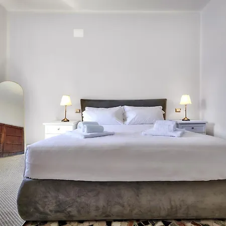 Villa Scoglio With Private Hot Tub And Air Conditioning *